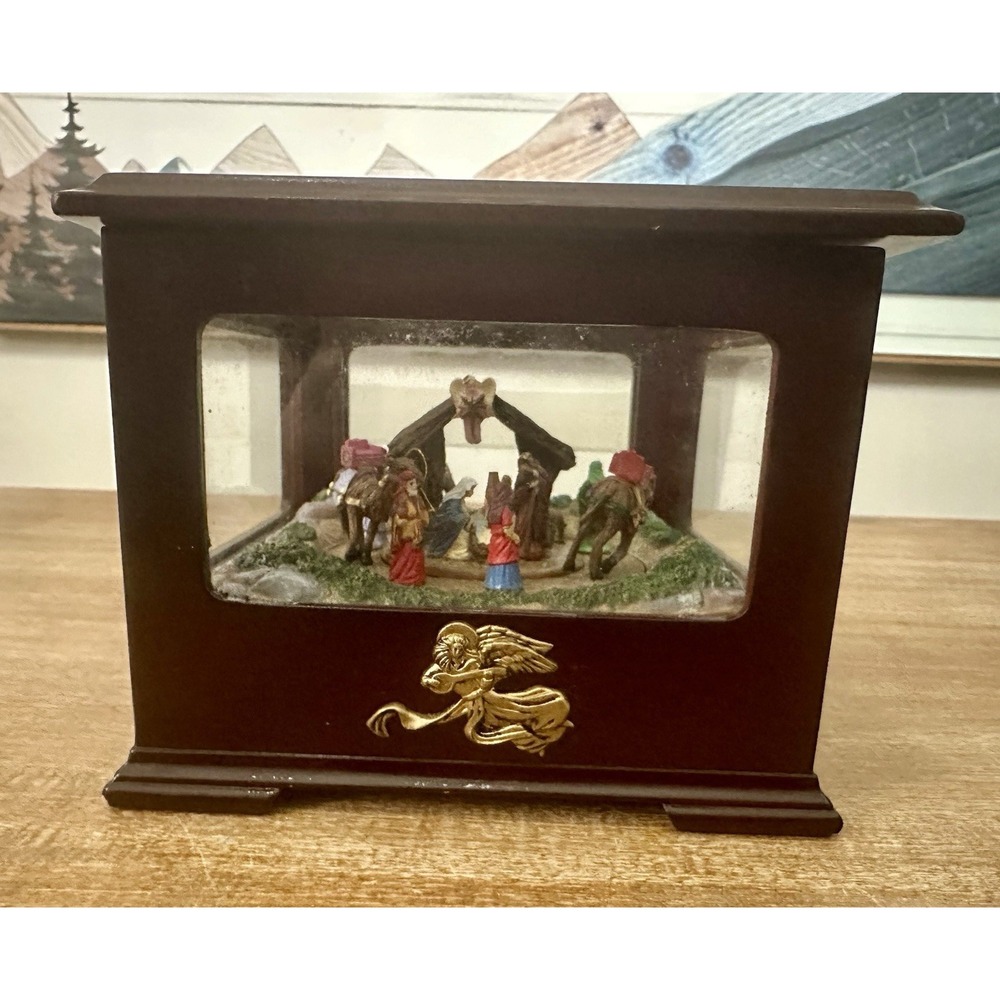 Mr. Christmas Music Box Rotating Wind Up Plays "Away In A Manger" Nativity Scene